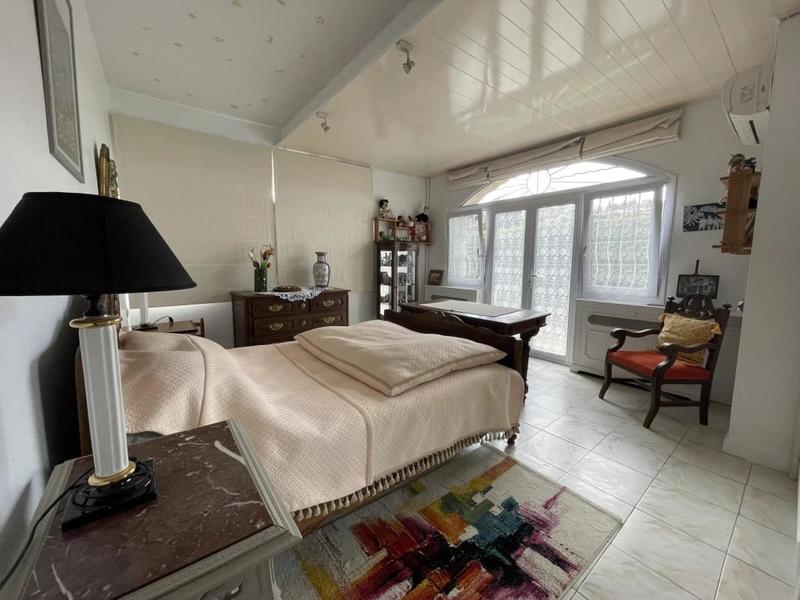 Villa - 172 m² - 5 pièces