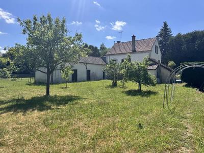 Maison - 96 m² - 5 pièces