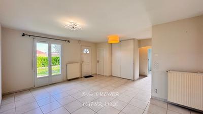 Maison - 86 m² - 4 pièces