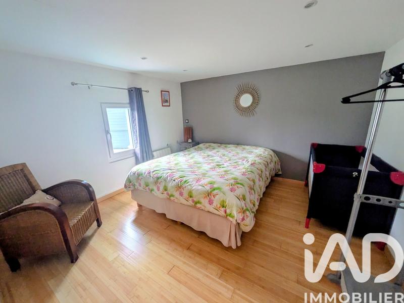 Maison - 197 m² - 5 pièces