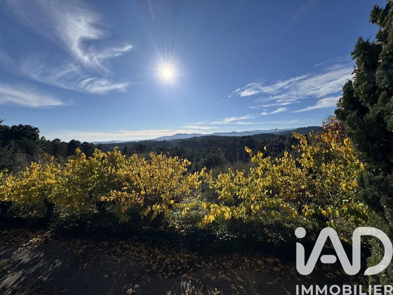 Maison - 292 m² - 10 pièces