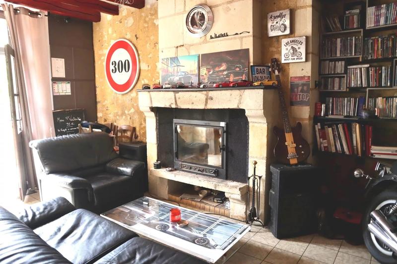 Magasins - 165 m² - 5 pièces