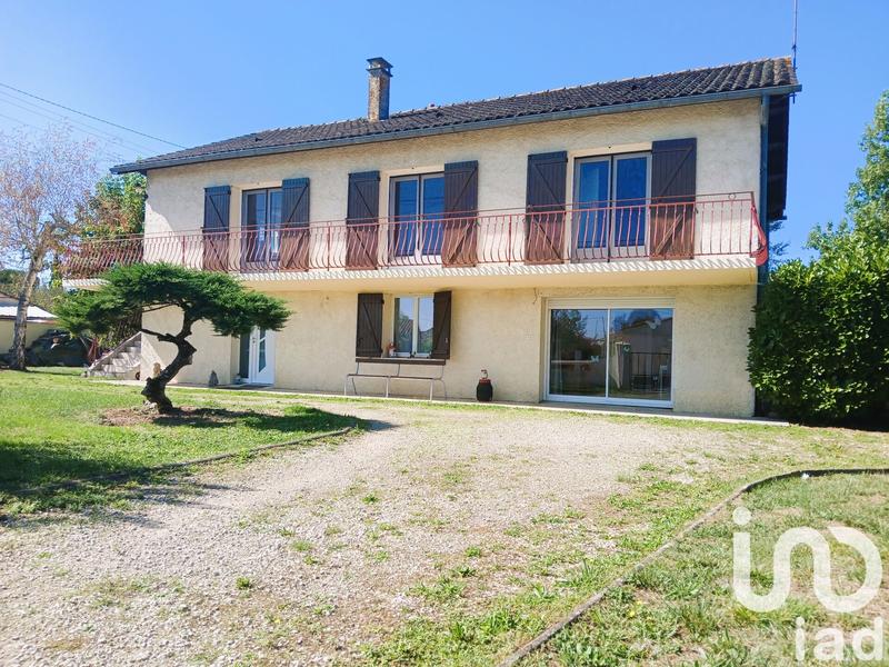 Maison - 168 m² - 8 pièces