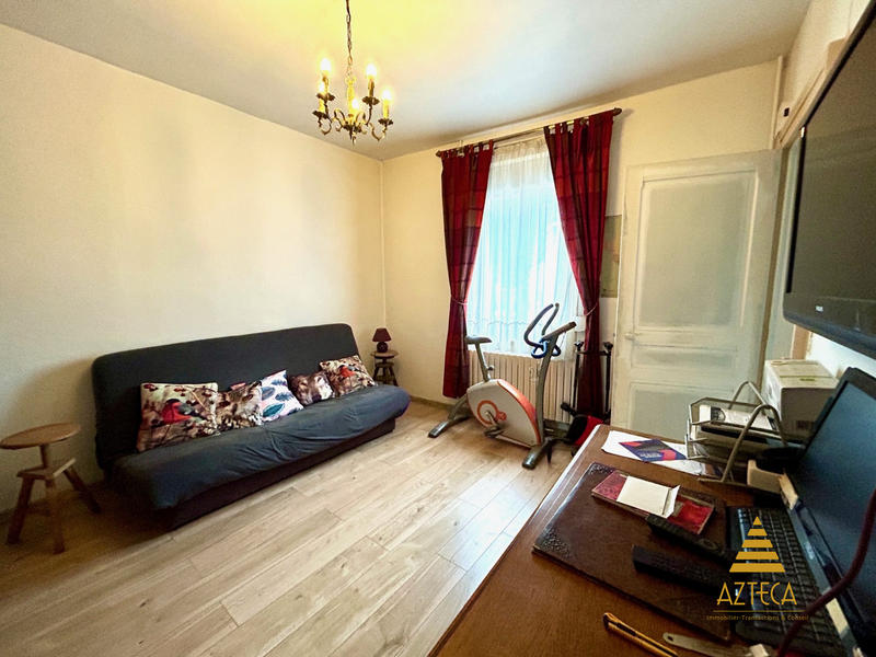 Maison - 136 m² - 6 pièces