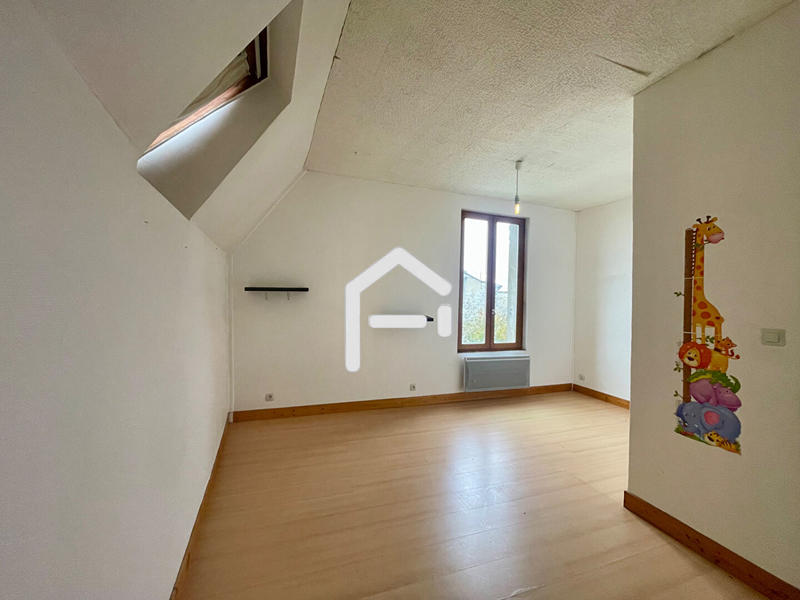 Maison - 145 m² - 5 pièces