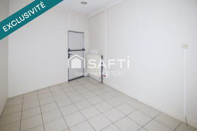 Local commercial - 119 m² - 6 pièces