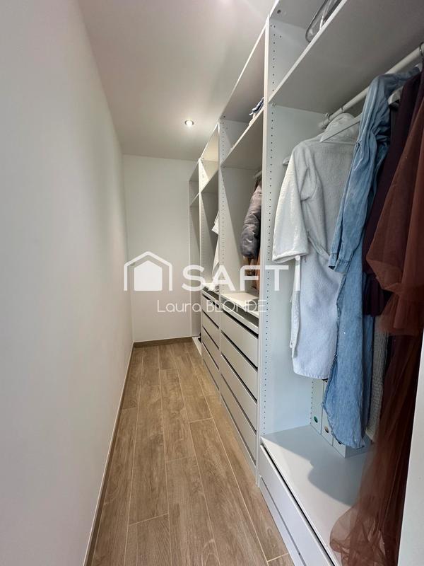 Villa - 137 m² - 5 pièces