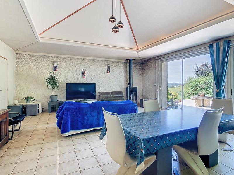 Villa - 342 m² - 8 pièces