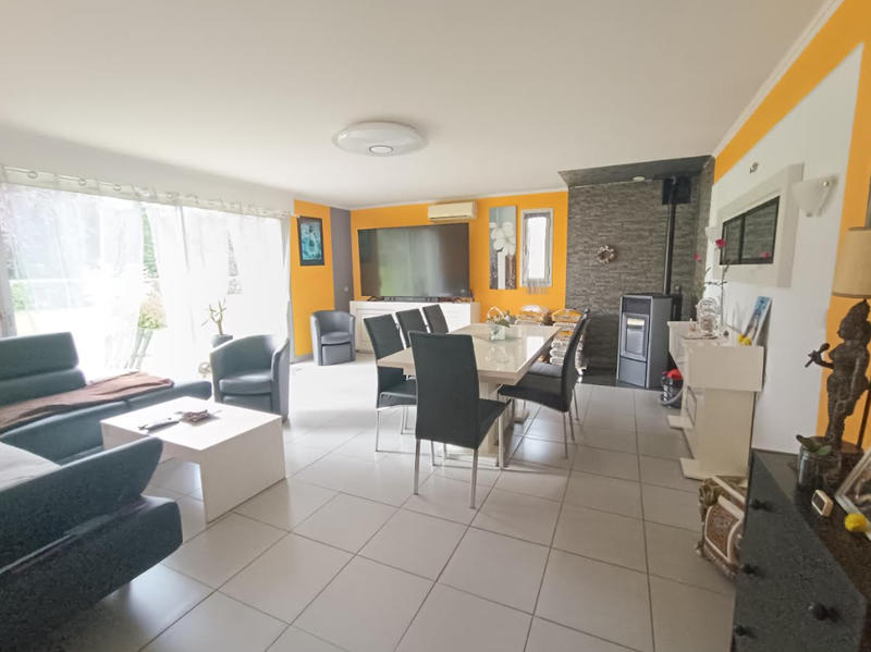 Maison - 154 m² - 8 pièces