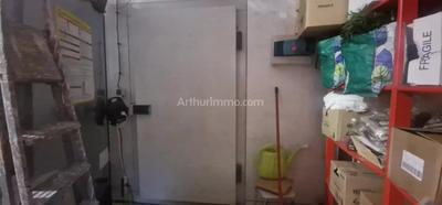 Magasins - 53 m² - 1 pièce