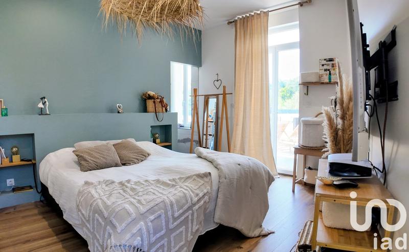 Loft - 139 m² - 5 pièces