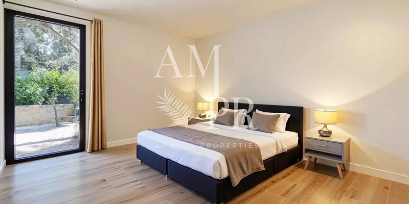 Appartement - 80 m² - 3 pièces