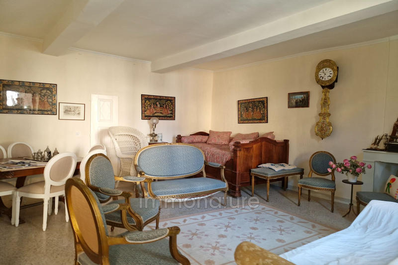 Maison - 182 m² - 7 pièces