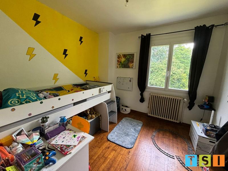 Maison - 207 m² - 8 pièces