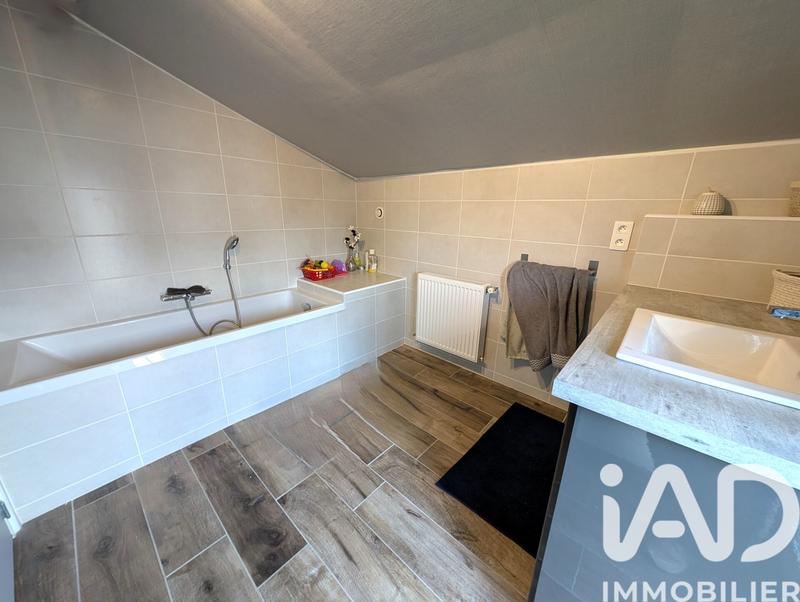 Maison - 114 m² - 5 pièces