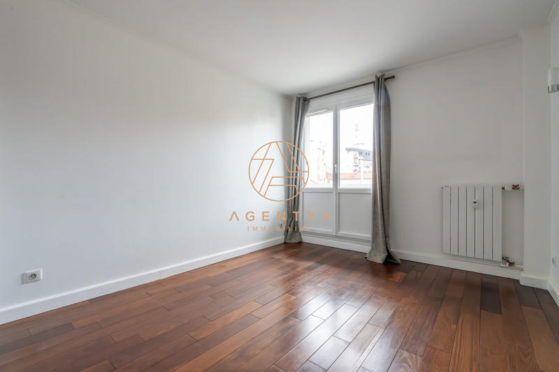 Appartement - 80 m² - 3 pièces