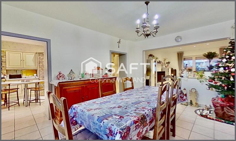 Maison - 236 m² - 10 pièces