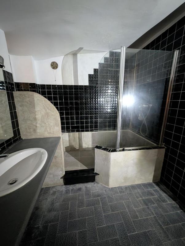 Maison - 84 m² - 4 pièces