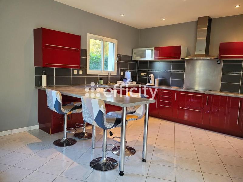 Maison - 160 m² - 5 pièces