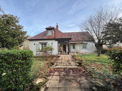 Maison - 165 m² - 6 pièces