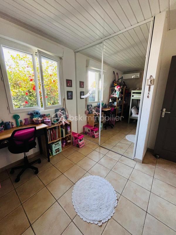 Maison jumelée - 66 m² - 3 pièces