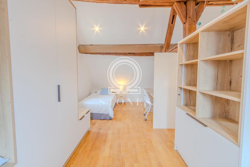 Maison ancienne - 207 m² - 6 pièces