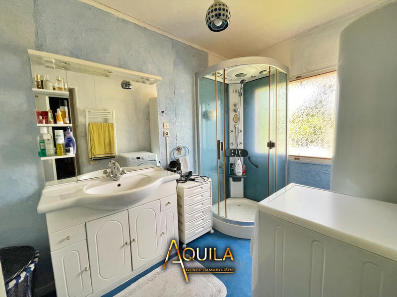 Maison - 300 m² - 10 pièces