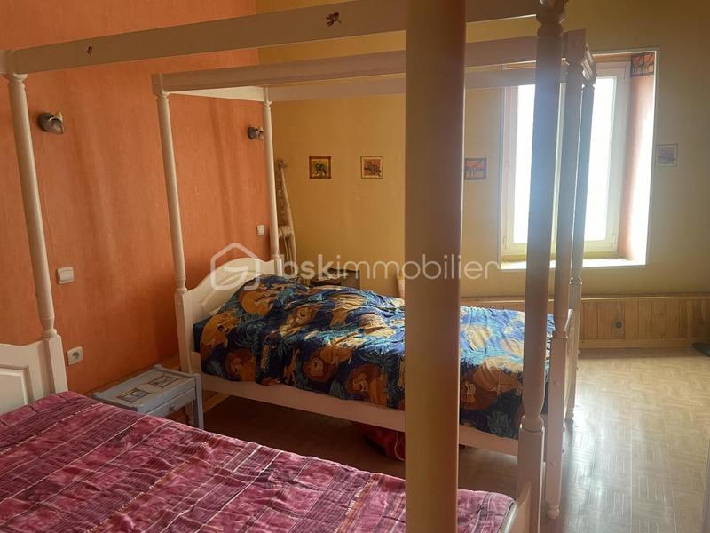 Maison de village - 206 m² - 8 pièces