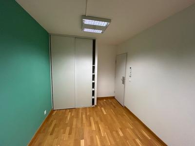 Bureau - 11 m² - 1 pièce