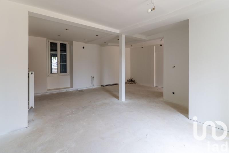 Appartement - 98 m² - 5 pièces