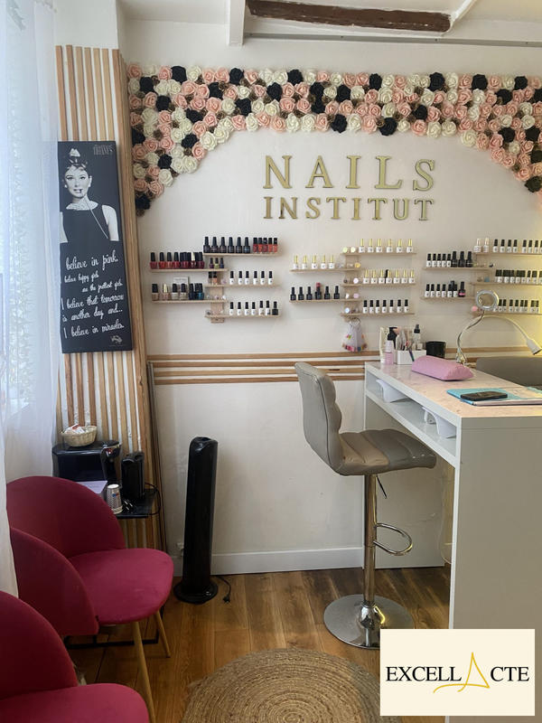 Fonds de commerce - Local commercial - 15 m²