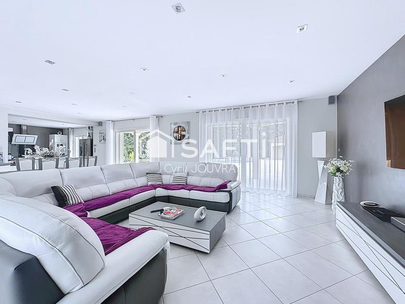 Villa - 185 m² - 6 pièces