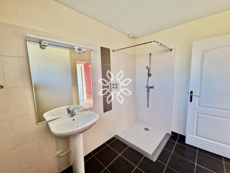 Maison - 82 m² - 4 pièces