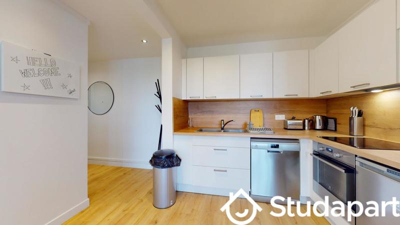 Chambre - 10 m² - 1 pièce