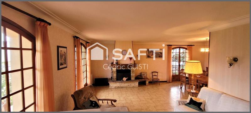 Maison - 100 m² - 4 pièces