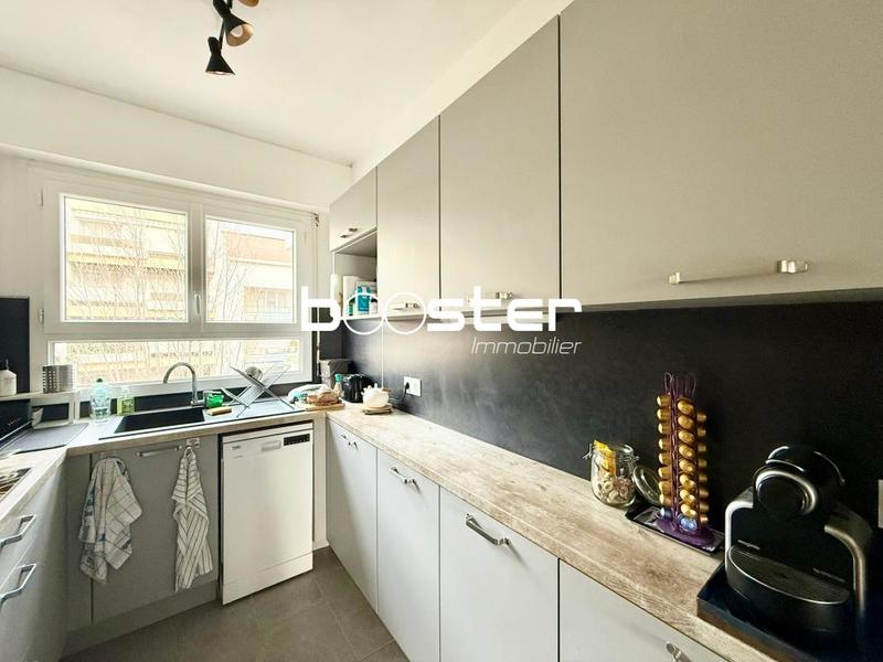 Appartement ancien - 61 m² - 3 pièces