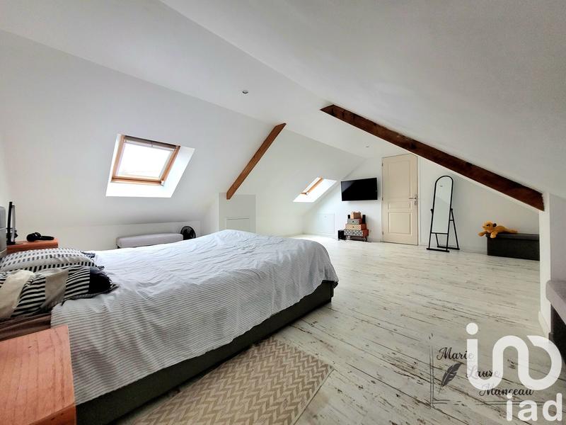 Maison - 176 m² - 8 pièces