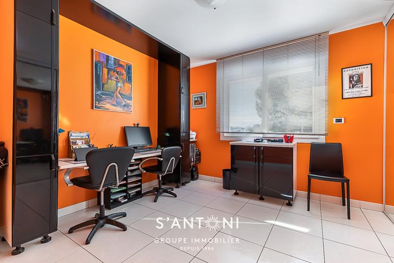 Maison - 160 m² - 5 pièces