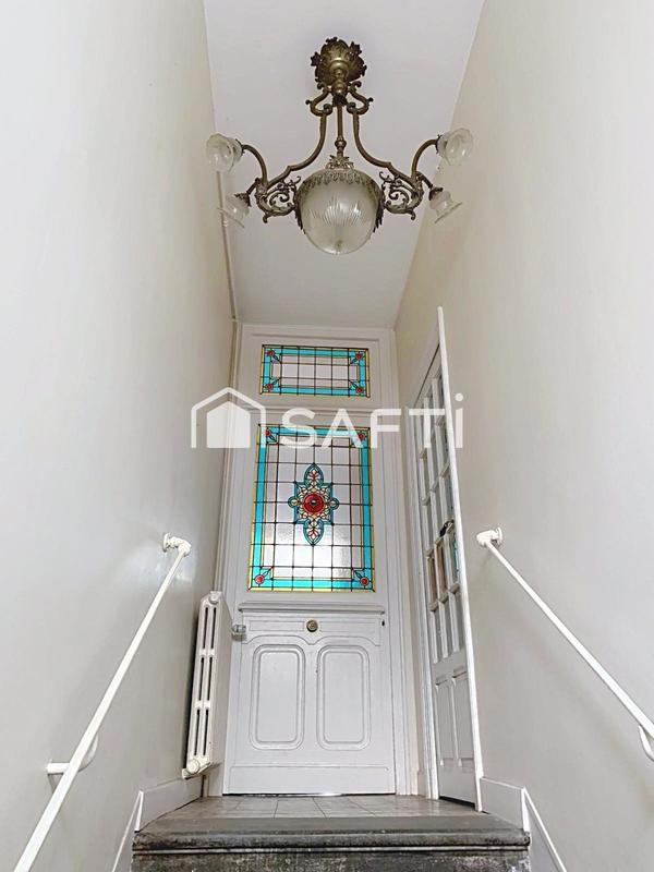 Maison - 182 m² - 7 pièces