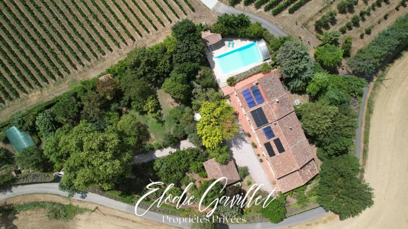 Demeure - 462 m² - 21 pièces