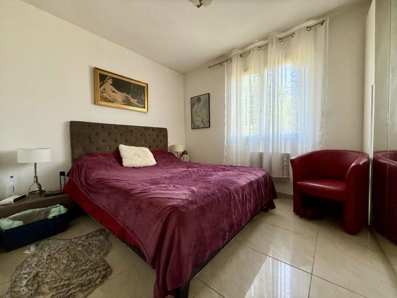 Maison - 96 m² - 5 pièces