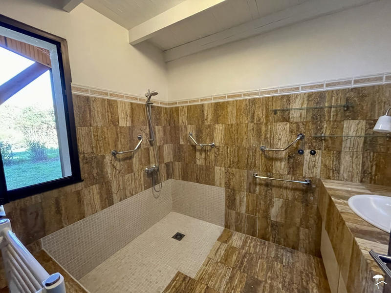 Maison contemporaine - 139 m² - 5 pièces