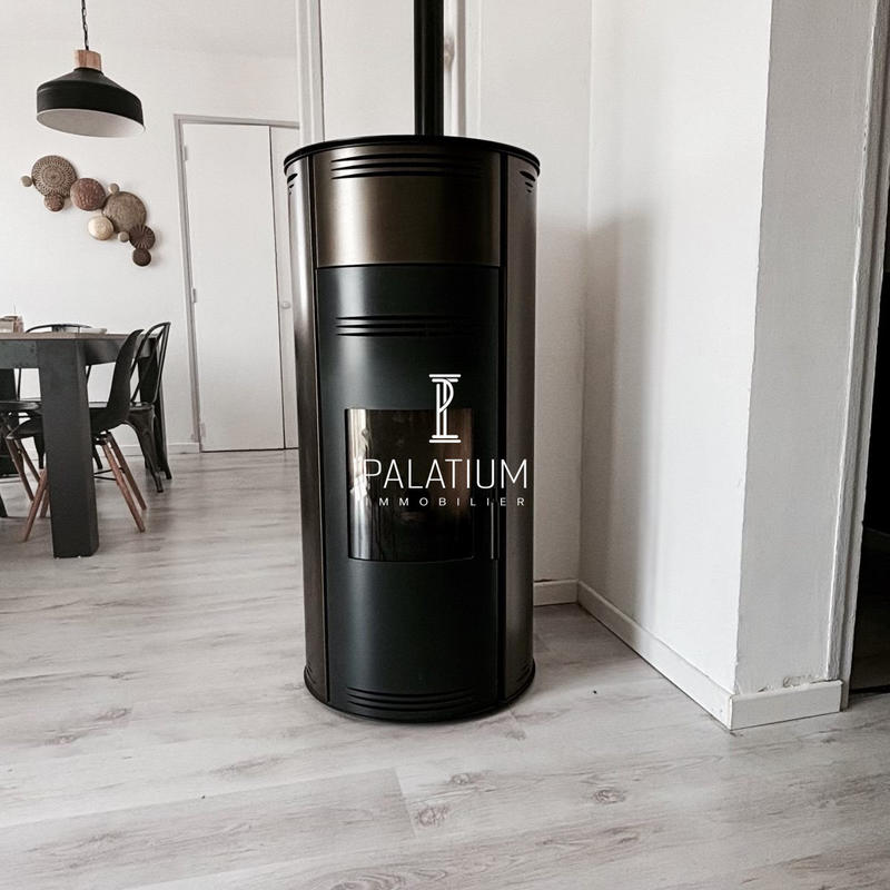 Appartement - 100 m² - 6 pièces