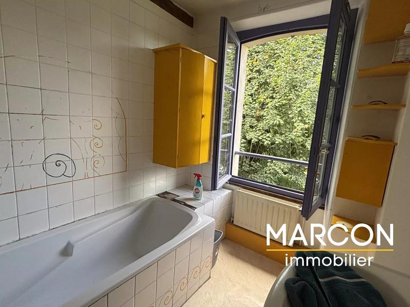 Maison de village - 302 m² - 15 pièces