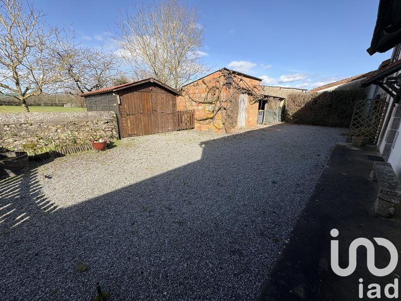 Maison - 220 m² - 7 pièces