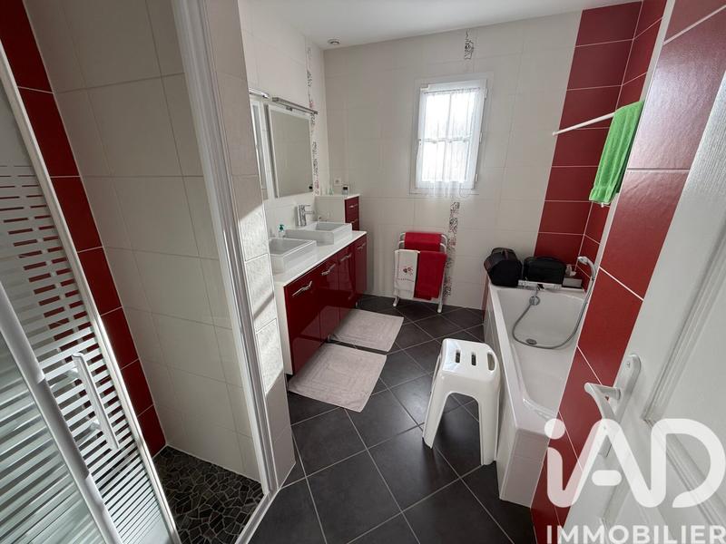 Maison - 145 m² - 5 pièces