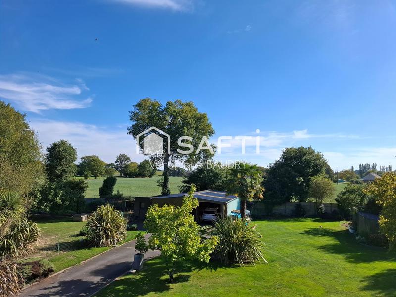 Maison - 200 m² - 6 pièces