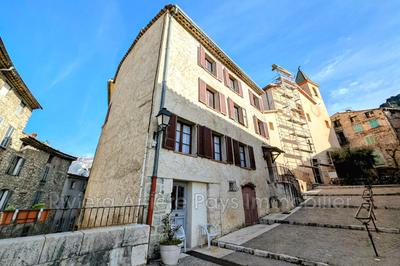 Maison de village - 113 m² - 5 pièces