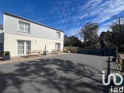 Maison - 175 m² - 6 pièces