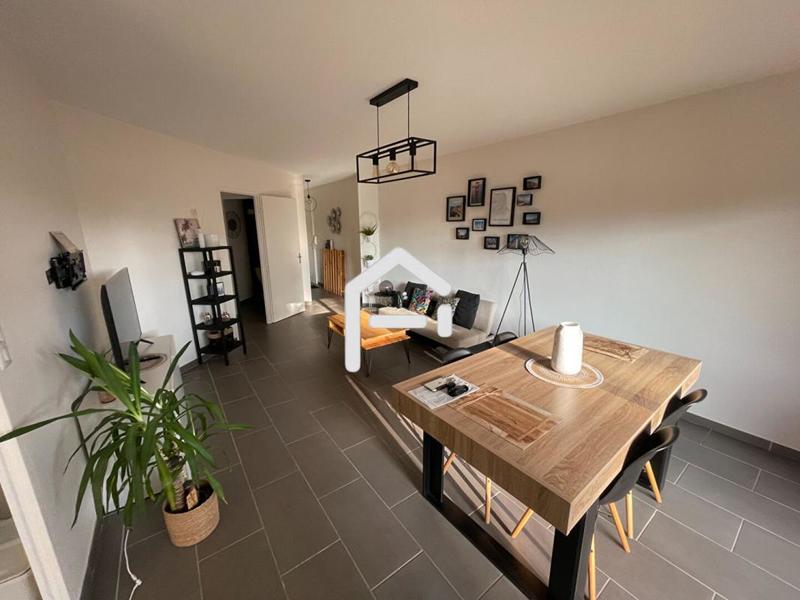 Appartement - 67 m² - 3 pièces